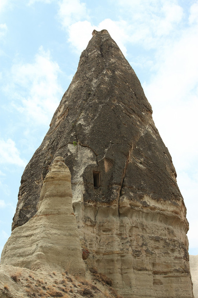 caves in spectalar rocks, Cappadocia, Turkey - Foto, Imagem