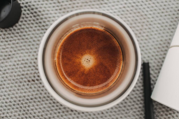 Top view of coffee crema from espresso french press coffee. - Foto, afbeelding
