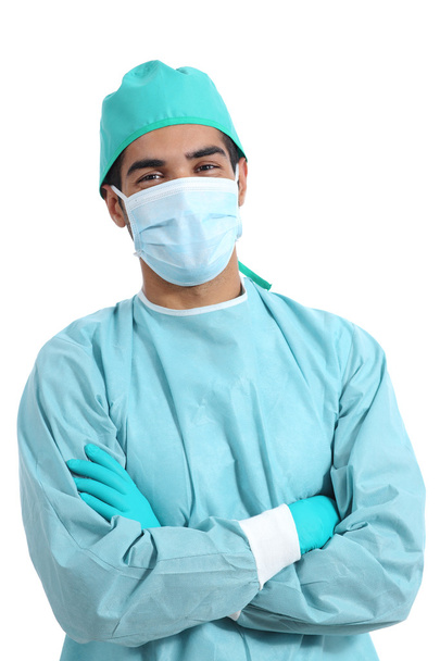 Surgeon doctor posing standing with folded arms - Φωτογραφία, εικόνα