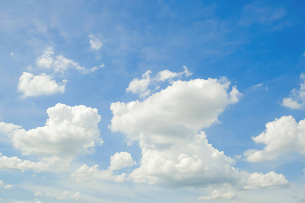 Panorama blue sky with tiny white clouds nature seasonal background - Foto, Imagem