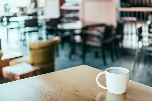 taza de café en la cafetería - Foto, imagen