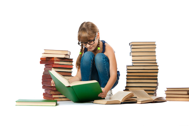 smart girl reading a book - Foto, imagen