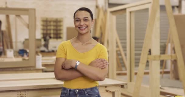 4k video footage of a young businesswoman working in her construction workshop. - Footage, Video