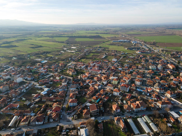 Vista aérea de la ciudad de Svilengrad, región de Haskovo, Bulgaria - Foto, Imagen