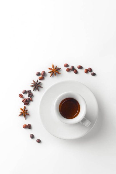 white coffee cup and beans on white background, Cup of espresso.Top view - Φωτογραφία, εικόνα