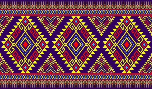 Красно-жёлтая симметрия Геометрический этнический бесшовный рисунок на фиолетовом фоне. Восточная вышивка Ромбовидный стиль - Вектор,изображение
