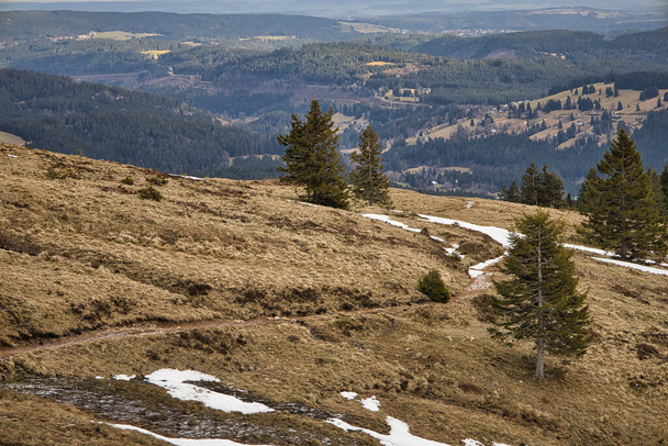 A landscape with valley and snow - Zdjęcie, obraz