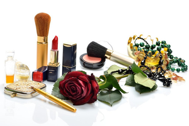kadın parfüm, kozmetik ve natürmort bir çiçek - Fotoğraf, Görsel