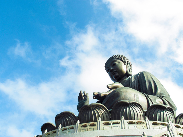 Bouddha géant et monastère Po Lin à Hong Kong, île de Lantau
 - Photo, image