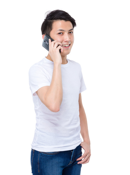 Muž mluví na mobilním telefonu - Fotografie, Obrázek