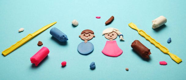 Sculpting from clay, development of kids motility. Children's creativity and entertainment. - Фото, зображення