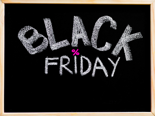 Чорна п'ятниця реклама рукописні крейдою на дошці Дерев'яний каркас, Чорна п'ятниця продажу концепції - Фото, зображення