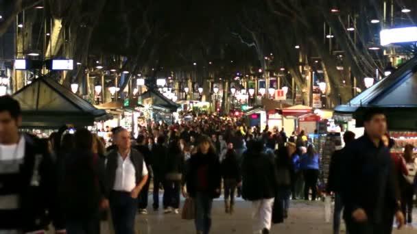 Barcelona Christmas ostokset tungosta kaduilla
 - Materiaali, video