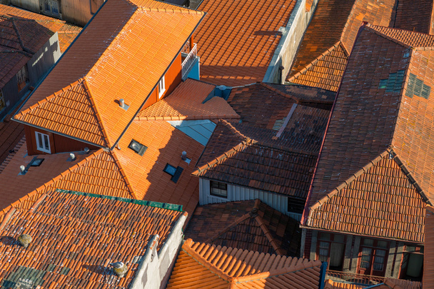 Vista aérea dos telhados do Porto
 - Foto, Imagem