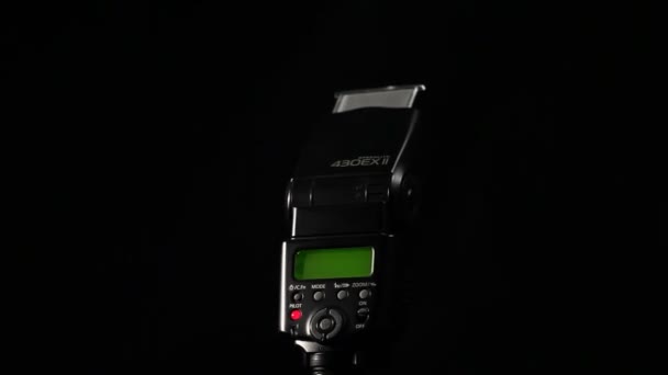 カメラのフラッシュ - 映像、動画