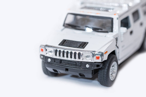 hračka bílý jeep, samostatný - Fotografie, Obrázek