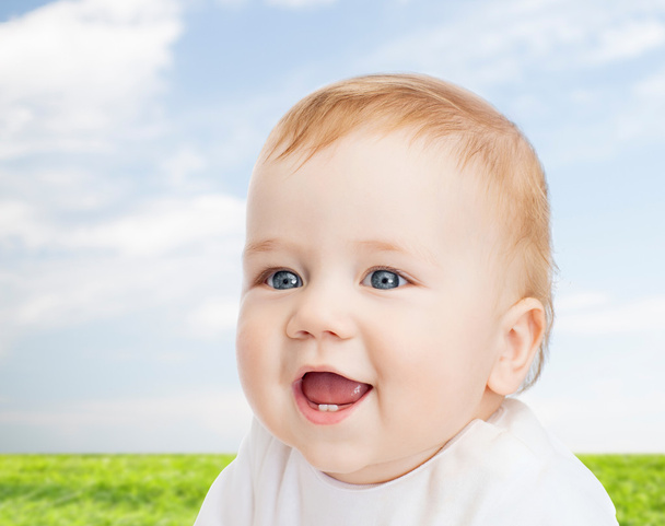 smiling little baby - Foto, afbeelding
