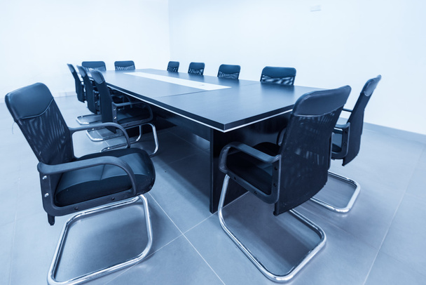 Столы и стулья для конференций
 - Фото, изображение