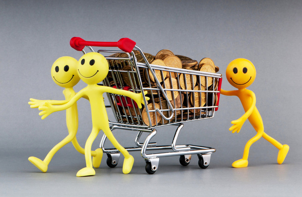Happy family with shopping cart - Photo, Image