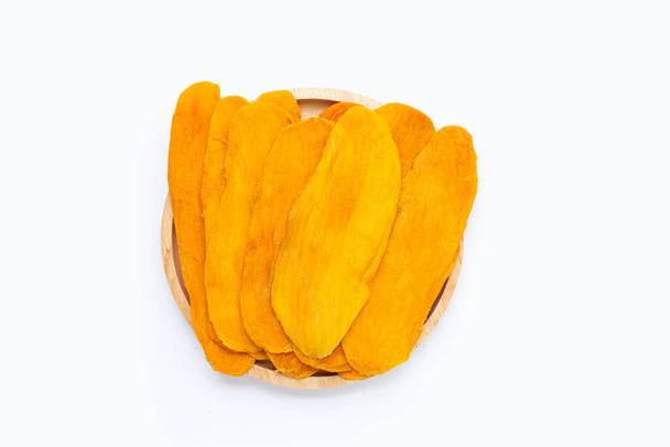 Suszone mango na białym tle - Zdjęcie, obraz