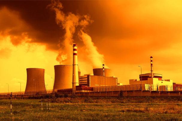 АЭС Темелин в Чехии Европа - Фото, изображение