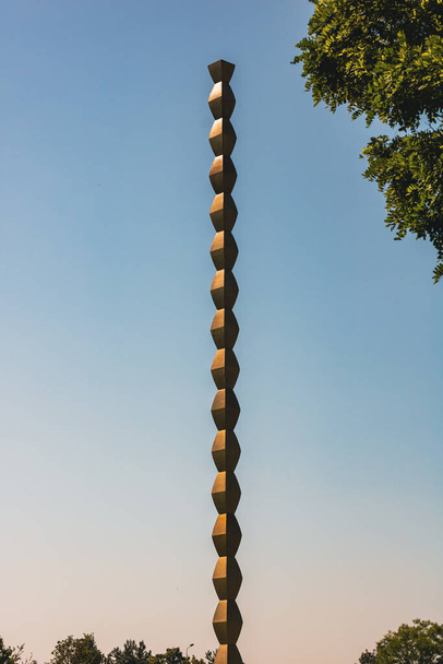 The Endless Column (Column of Infinite or Coloana Infinitului) made by Constantin Brancusi - Photo, image