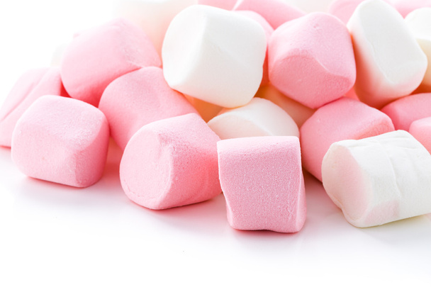 witte en roze marshmallows - Foto, afbeelding
