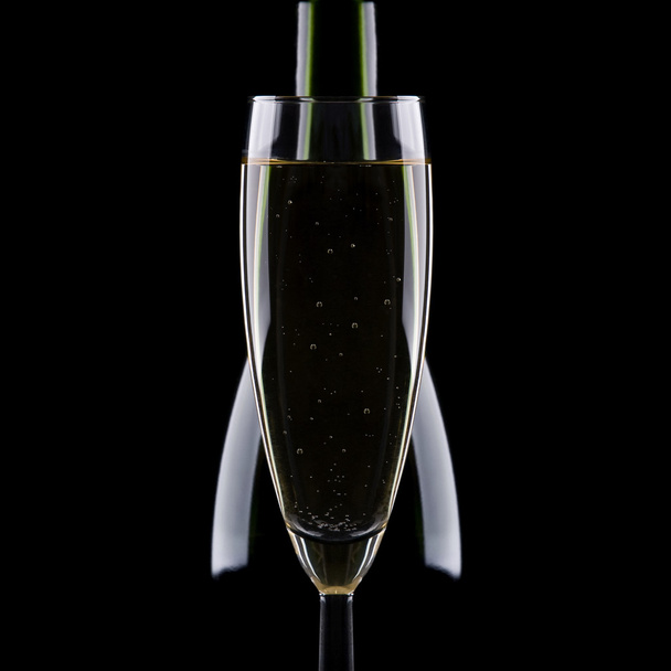 Bicchiere con champagne - Foto, immagini