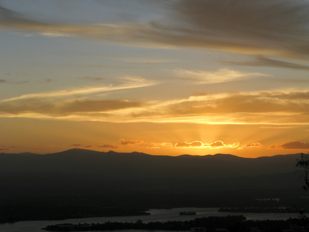 zachód słońca z góry i rzeki - Zdjęcie, obraz