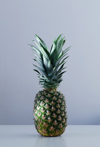 één ananas - Foto, afbeelding