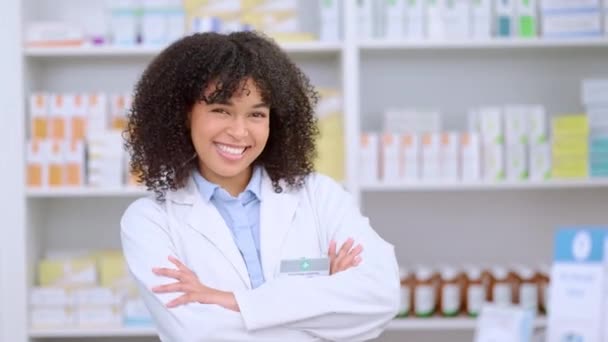 Medical Professional working at chemist ready to give great healthcare customer service to sick patients. Happy female doctor ready to help patient get medicine treatment at her pharmacy retail store. - Footage, Video