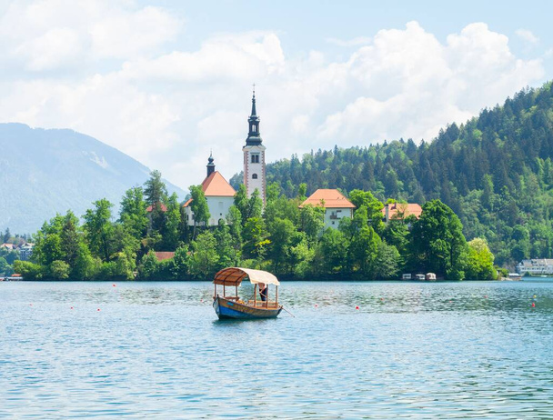 A beautiful lake and castle view in Bled, Slovenia - Photo, Image