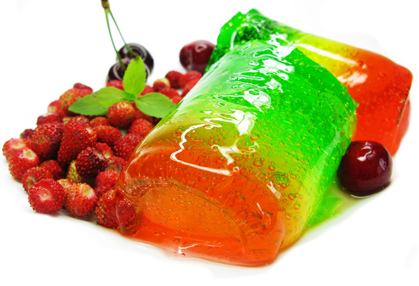 фруктовий десерт желе з полуницею
 - Фото, зображення