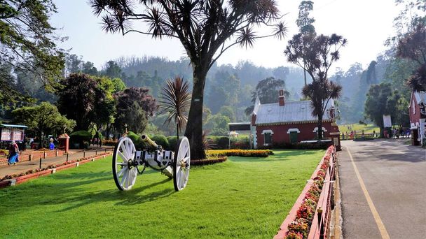 Ooty,Tamilnadu,India-April 30 2022: Beautiful Government botanical gardens in Ooty, Tamilnadu, India. Beset scenic place for familytime. - Photo, image