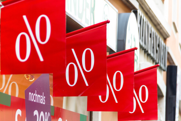 retail price reduction in percent - Foto, Imagem