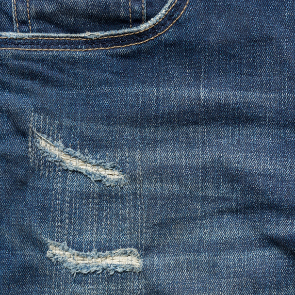 Jeans blau alt zerrissen mit Modedesign - Foto, Bild