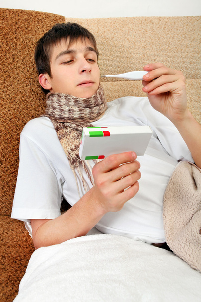 Sick Teenager with Thermometer - Foto, Imagem