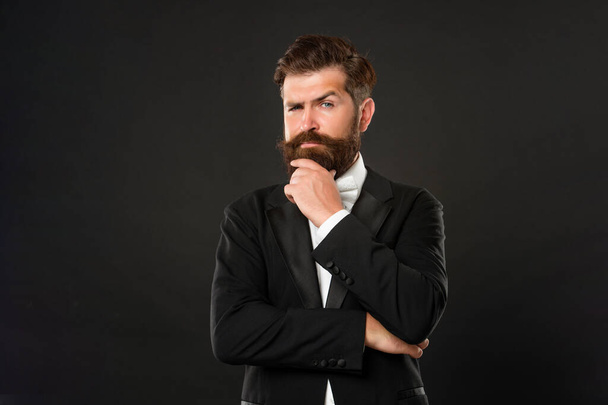 bearded man in tuxedo on black background, tux. - Foto, Imagen