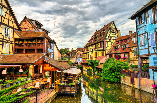 Traditional half-timbered houses in the Little Venice district of Colmar - Alsace, France - Fotoğraf, Görsel