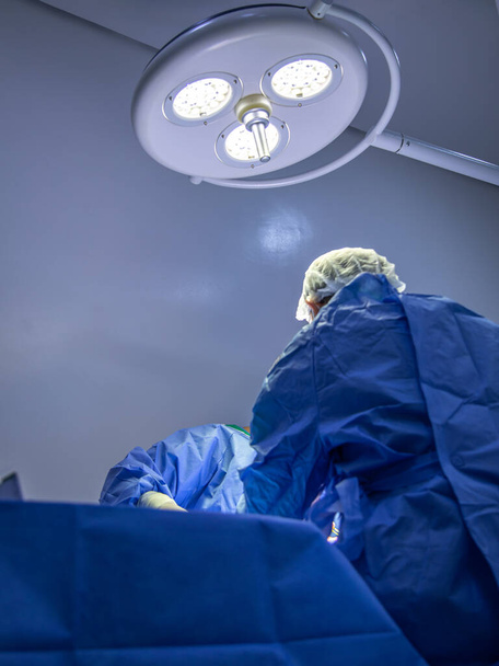 surgical center in procedure fistula for dialysis focus selective and defocused - Foto, immagini
