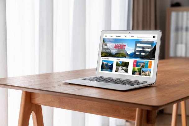 Online travel agency website for modish search and travel planning offers deal and package for flight , hotel and tour booking - Fotografie, Obrázek