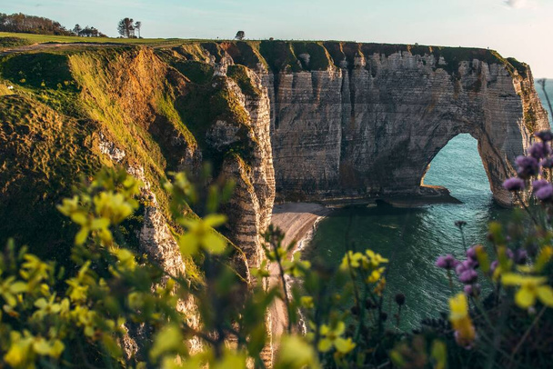 A beautiful shot of a rocky coastline by the sea in Etretat, France - Фото, зображення