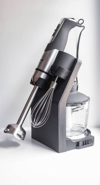 immersion blender. kitchen accessories whisk and whipping containers - Foto, immagini