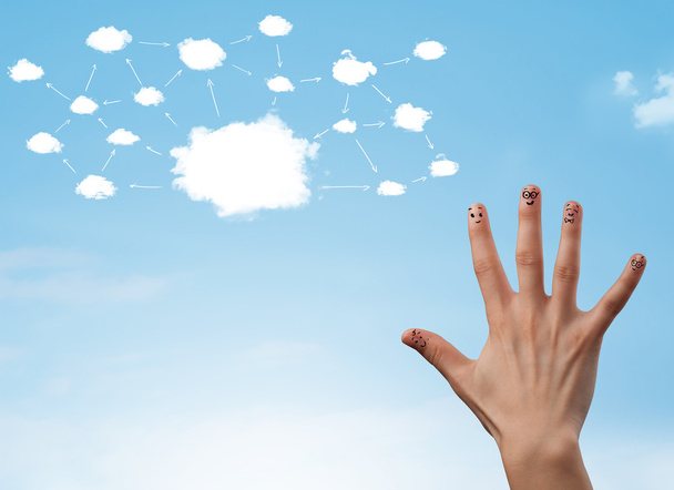 finger smiley met cloud netwerk systeem - Foto, afbeelding