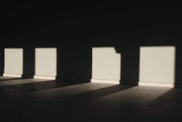 The shadow of pillars on the white wall - Photo, image