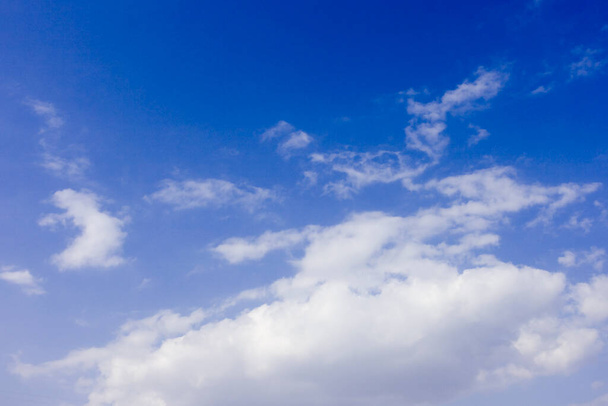 Beautiful blue sky. High quality photo - Foto, Imagem