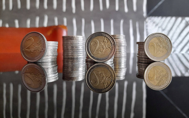 Collection of 2 euro coins - wealth - Valokuva, kuva