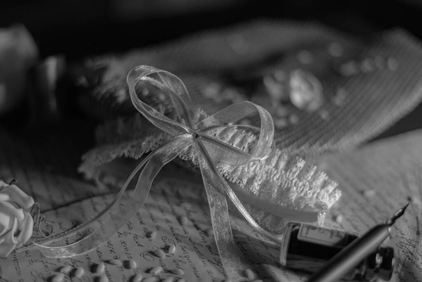 Composition for wedding with garter - Foto, imagen