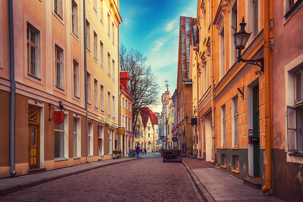 Street in old town. Tallinn, Estonia. Travel nordic concept - Φωτογραφία, εικόνα