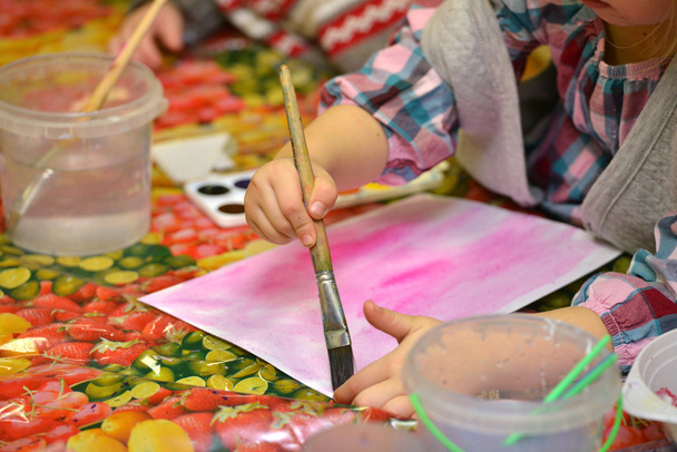 Painting in kindergarten - Фото, зображення